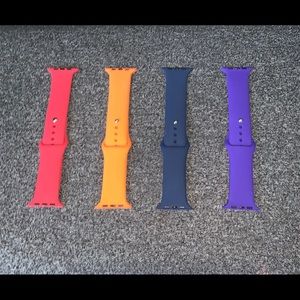 Apple Watch Bundle 4 for $30 - 42/44mm - M/L